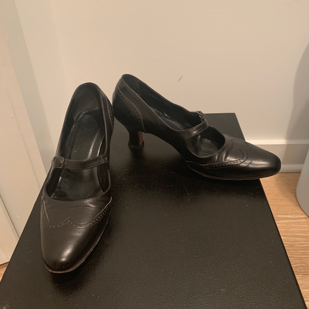 Classic black Mary Jane heels
